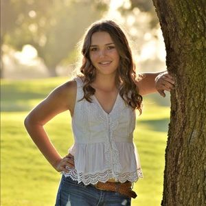 Meet your Posher, Kayla